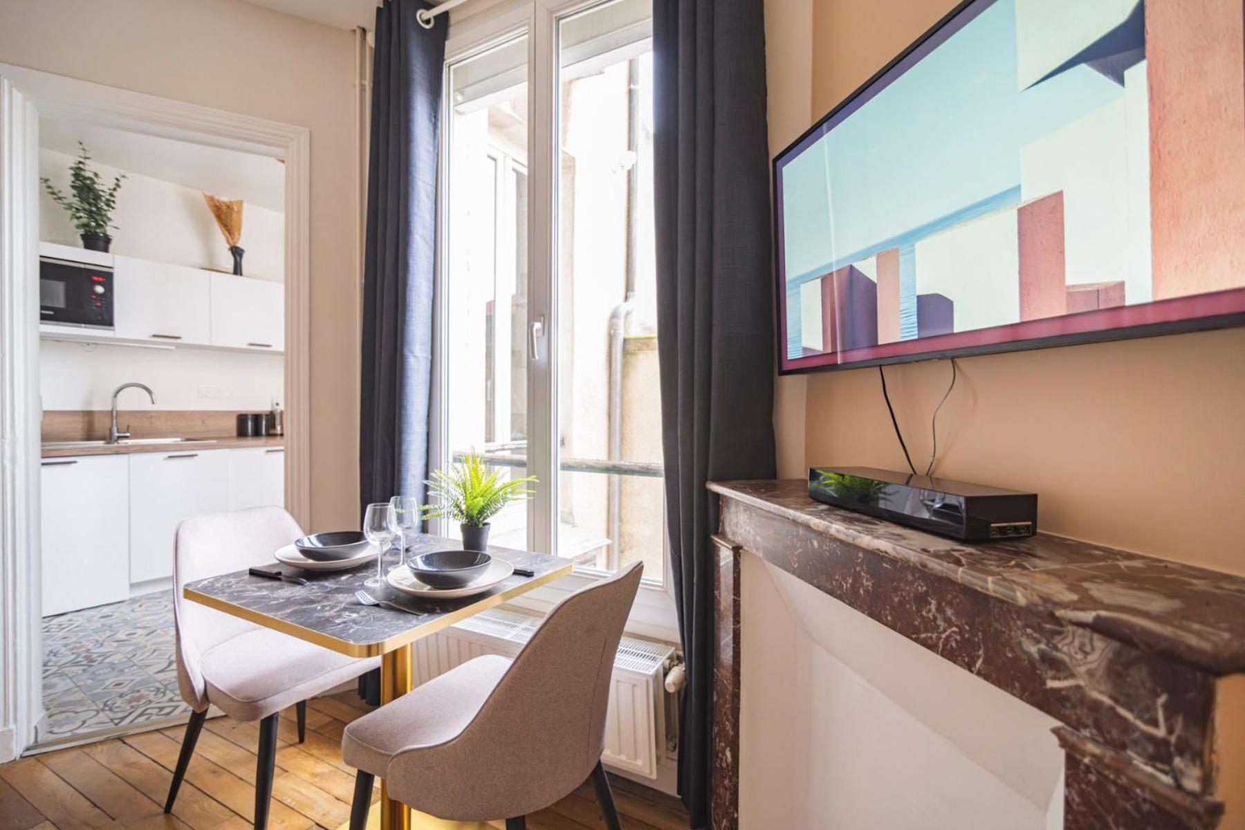 Mm Suites Centre Bacquenois Reims Dış mekan fotoğraf